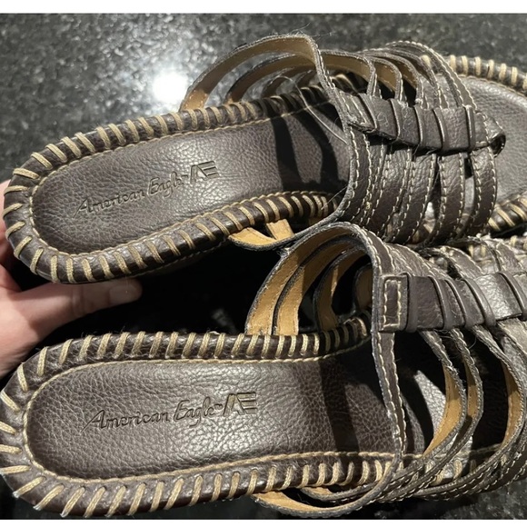 American Eagle Wedge Sandals, Size 6.5 - Picture 10 of 11